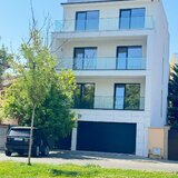 Muncii, cladire noua, lift garaj dublu, incalzire in pardoseala